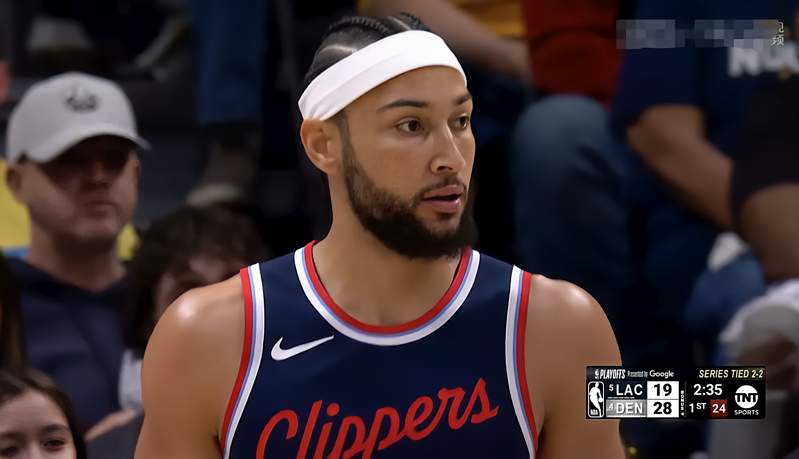 美国男篮碾压意大利男篮，西蒙斯绝境逆转的简单介绍