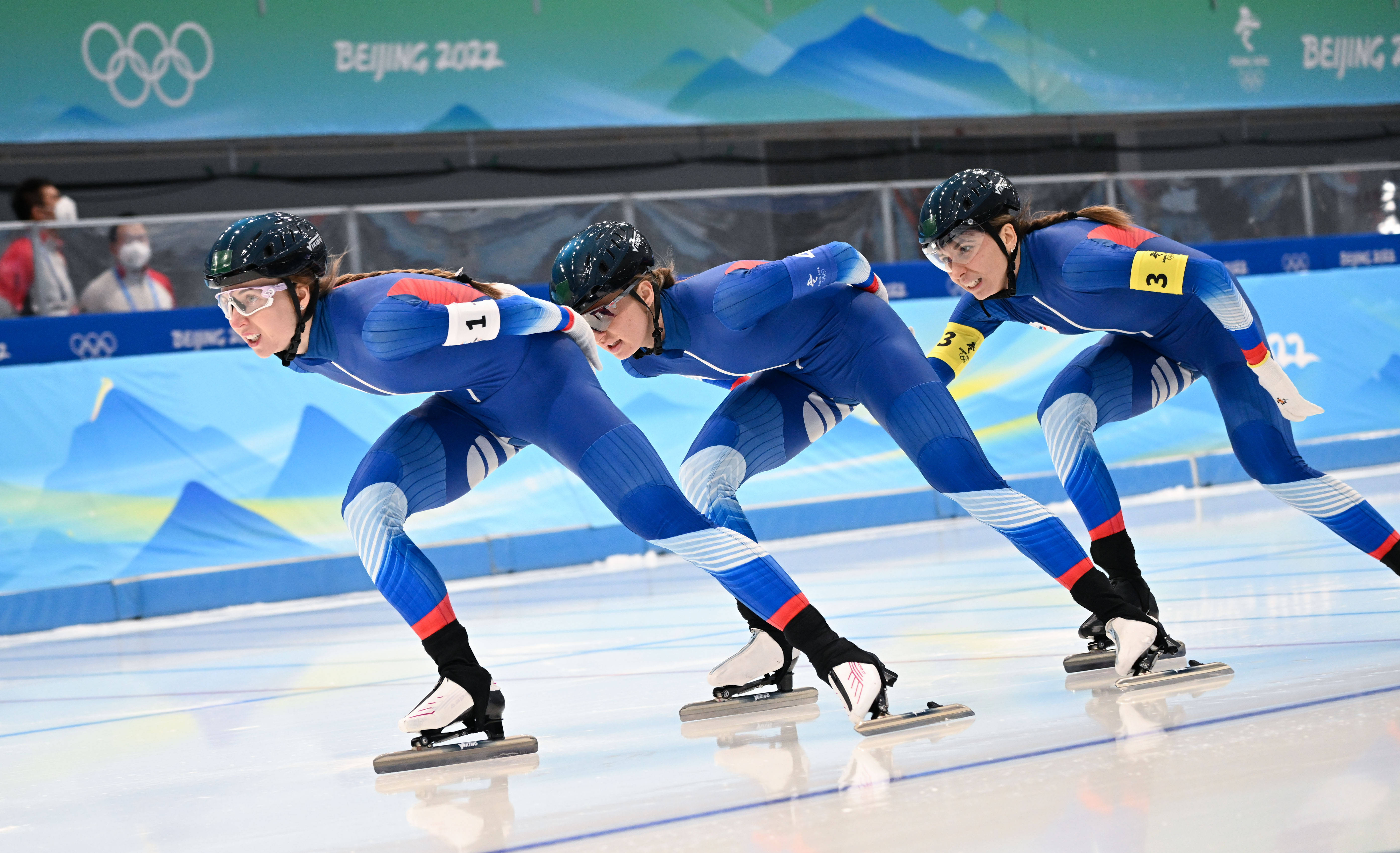 关于加拿大队横扫哥斯达黎加，获得中美洲联赛亚军的信息