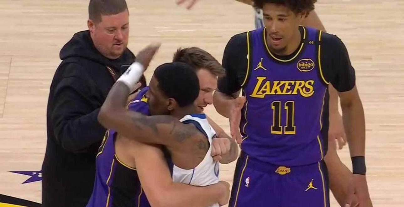 关于NBA榜首之争：湖人尴尬连败，对手领跑局面的信息